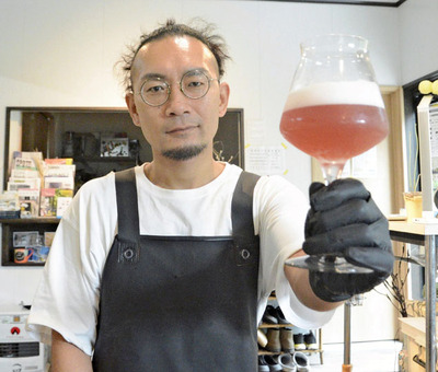 「クラフトビールの良さが広まれば良い」と話す三戸さん
