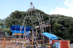 　関西電力美浜原発での原発新設に向けたボーリング調査＝１０日午後、福井県美浜町（同社提供）